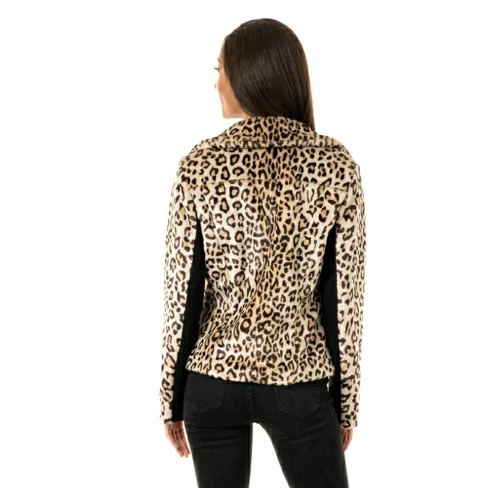 **SOLD**NWT-Donna Salyer Fabulous Faux Furs Leopard Moto Jacket - Picture 2 of 9